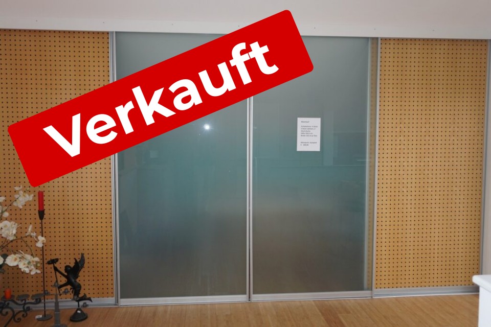 Mehr über den Artikel erfahren Schiebetüren